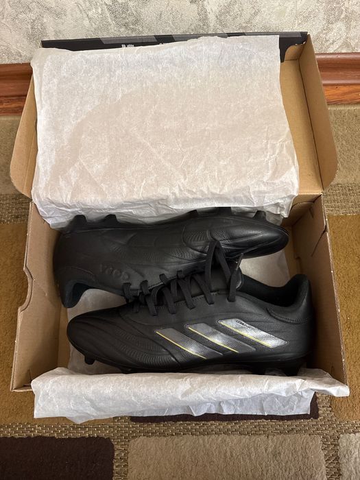 Оригинальные, новые бутсы Adidas Copa
