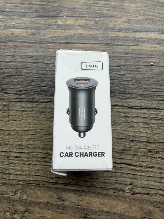 Бързо зарядно за кола INIU 60W USB-C + USB-A (PD 3.0)
