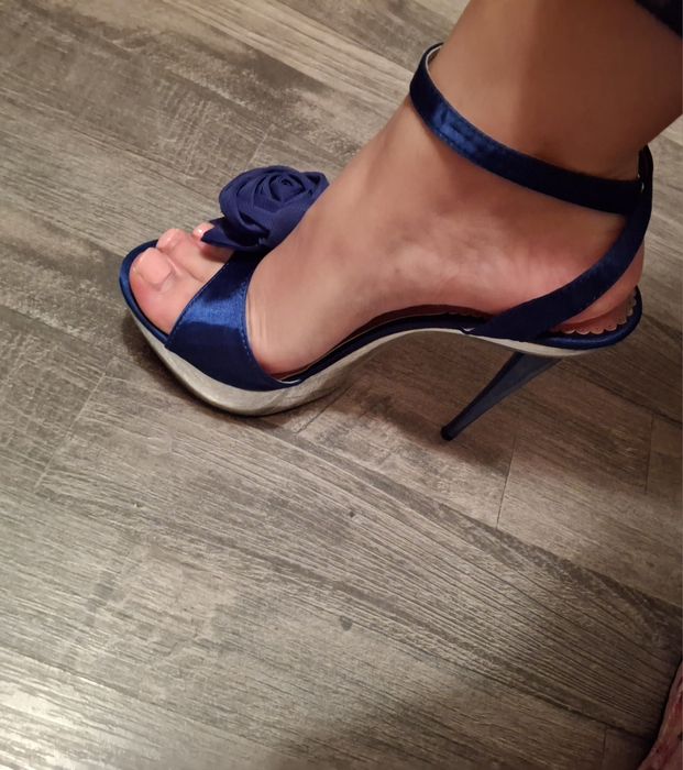 Обувки официални