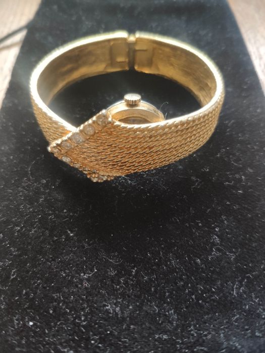 Ceas vintage Juta mecanic – funcțional, stare bună