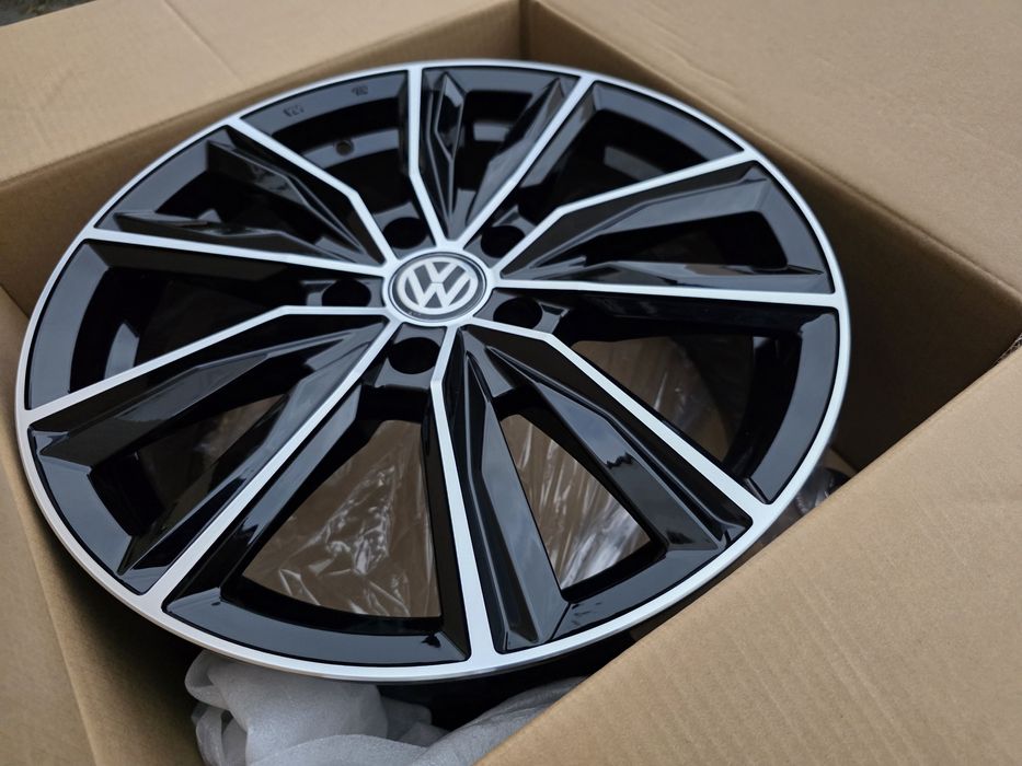 Jante de aliaj pentru vw pe 17 marca silver line model Akron