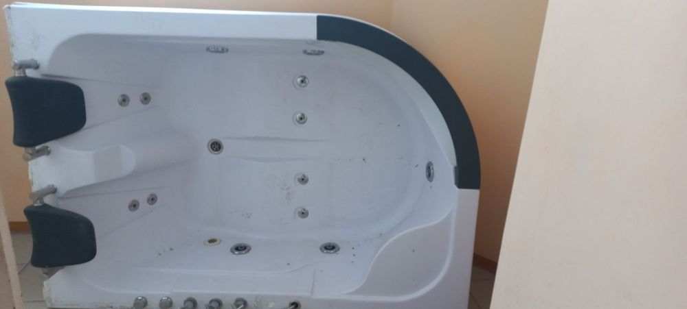 Сантехника для ванны джакузи