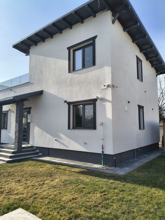 Casă de vănzare sau schimb cu apartament  în  Brașov plus  diferența