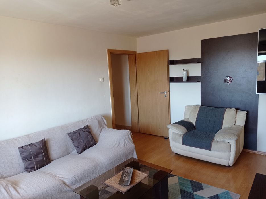 Apartament 3 camere - Malul Timisului