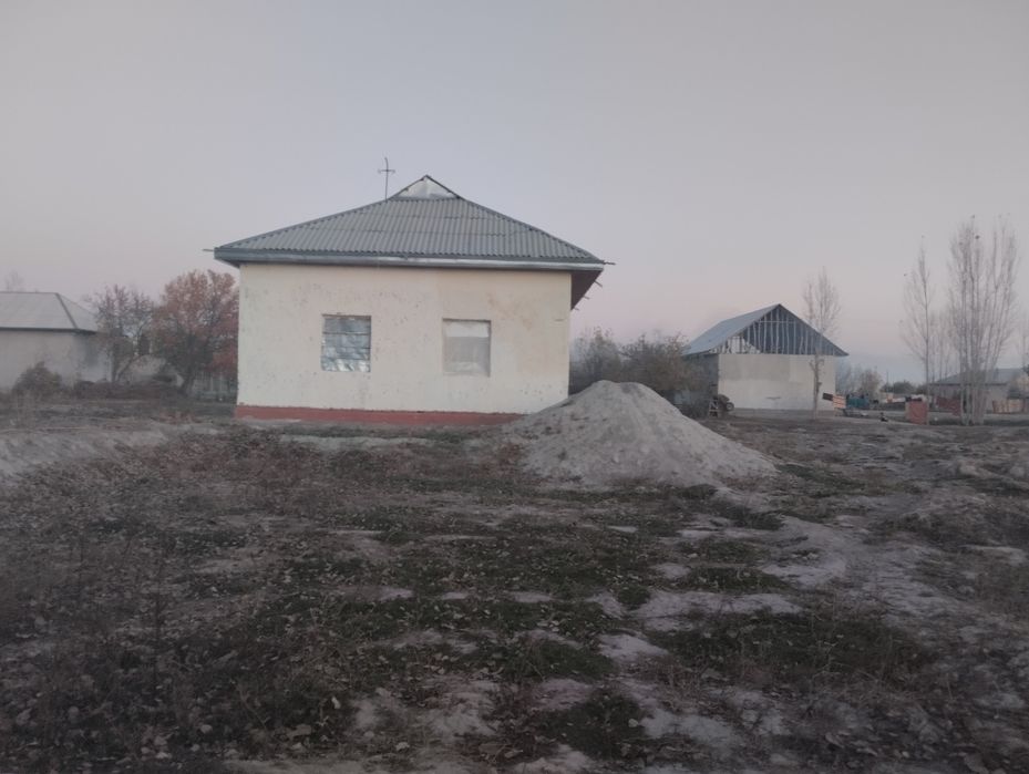 Уй жой сотилади Муминхужа мфй да