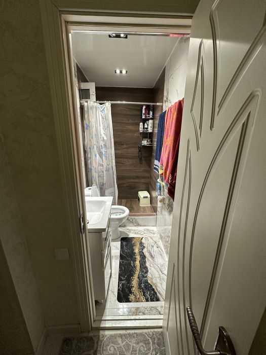 Uy sotiladi Minor metro yaqinidagi mahallada