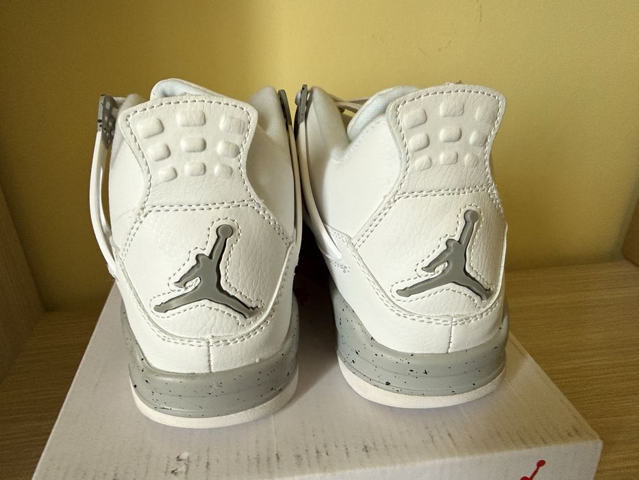 Jordan 4 Oreo marimea 38, 39, 40, 41, 42, 43
