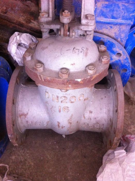 Задвижки  Ду150 Ду200, Ду250, Ду300