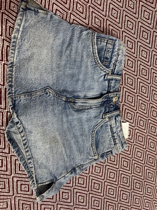 Подростковый Шорты-юбка Zara,подейдет 11-12лет