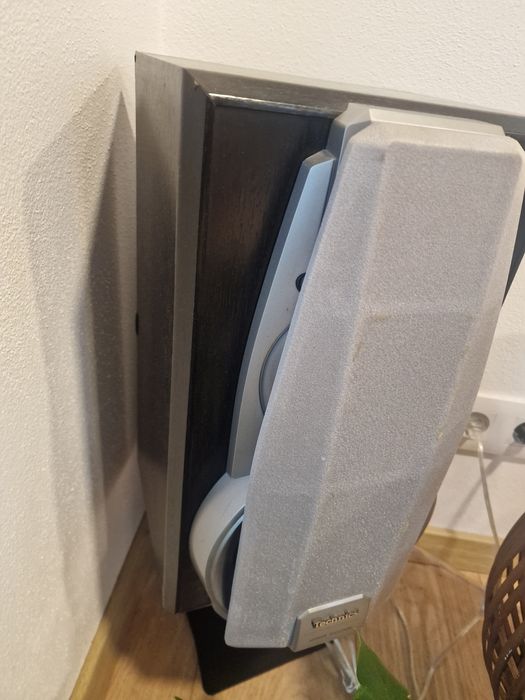 Technics stereo hi-fi.