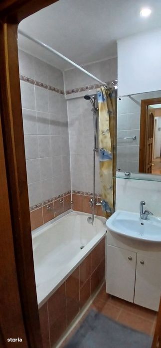 Inchiriere apartament 3 camere decomandate, zona NORDIC, Suceava