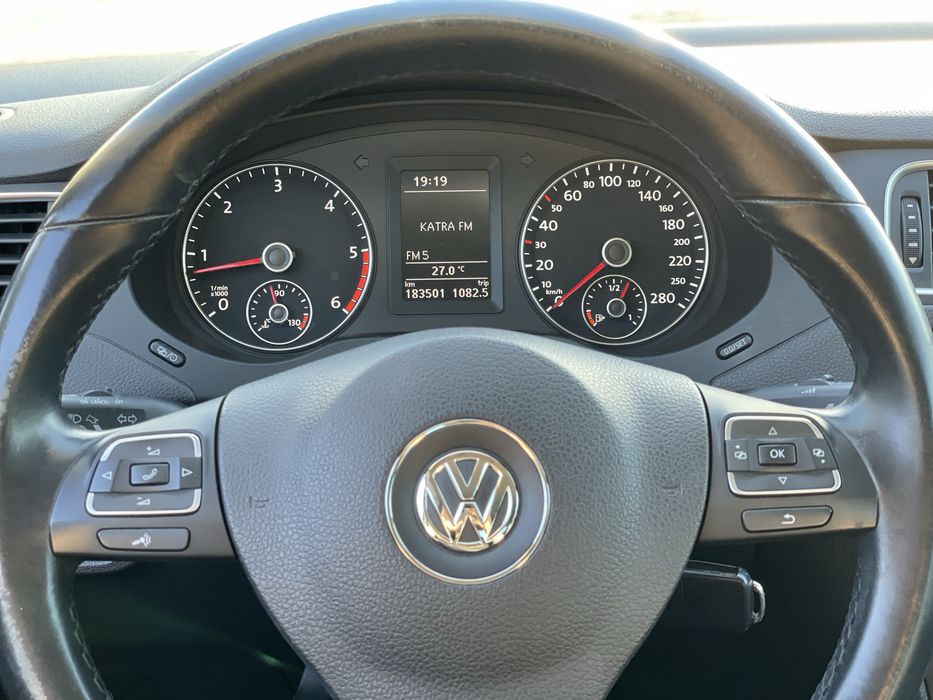 VW Jetta Highline