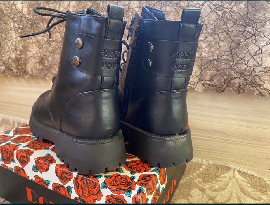 Дамски боти