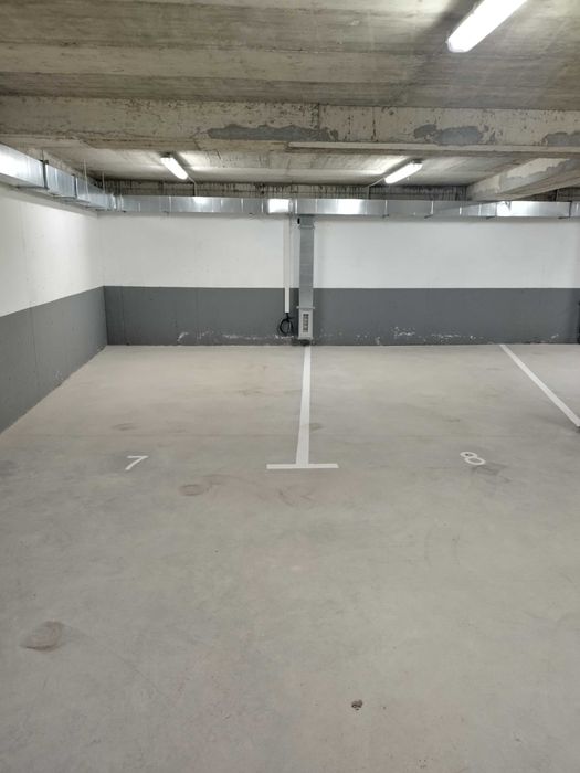 Паркомясто под наем София център