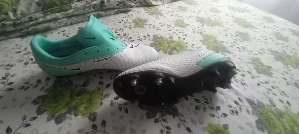 Ghete de fotbal pentru copii