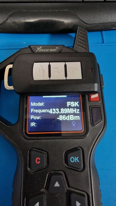 Смарт ключ за Mitsubishi G8D-644M 433MHz PCF7952