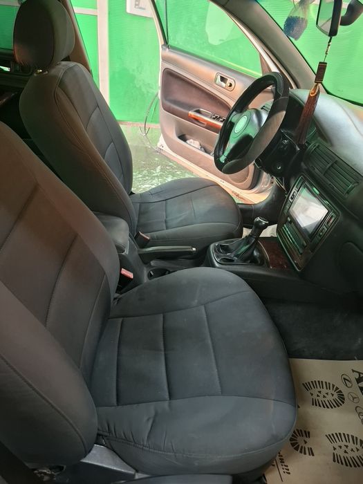 Продам машину Volkswagen Passat механика
