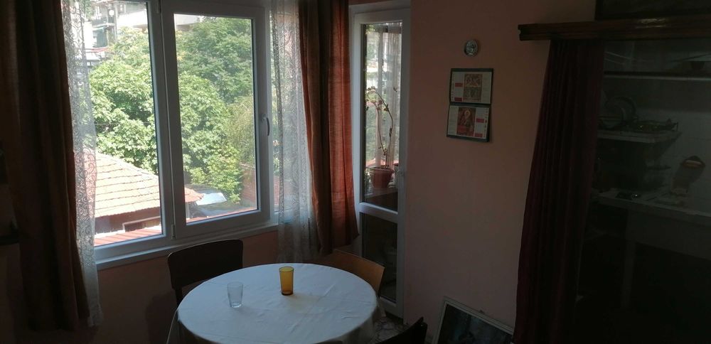 Продавам апартамент в центъра на гр. Хасково 0885661261