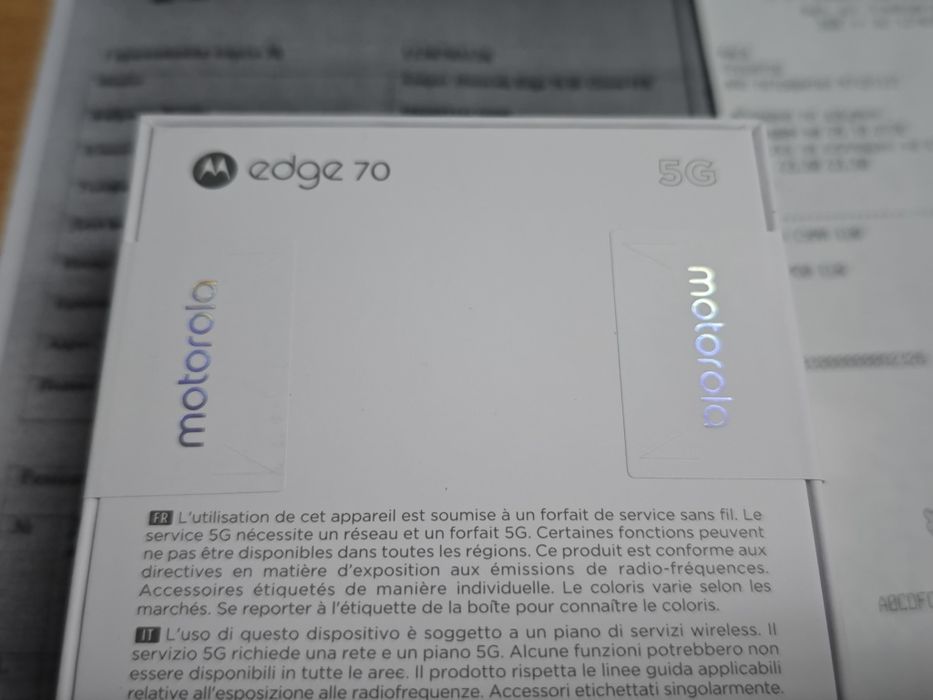 Чисто нов смартфон мобилен телефон GSM Android MOTOROLA EDGE 70 12RAM/512GB