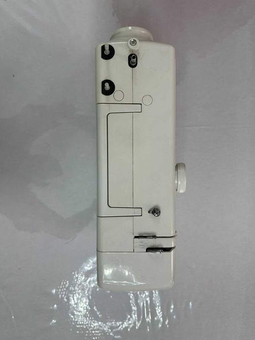 Швейная машина Janome RE 1306