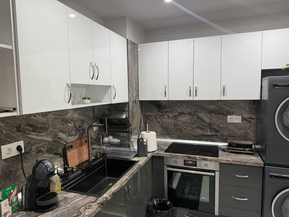 Продава се Двустаен апартамент в София, Малинова долина - 78 кв.м за 1230 €/кв.м - Снимка #2