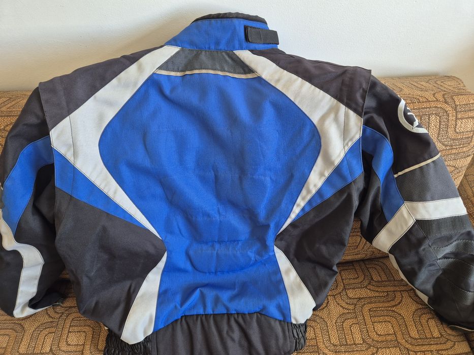 Куфар,мото дънки,яке и преден капак