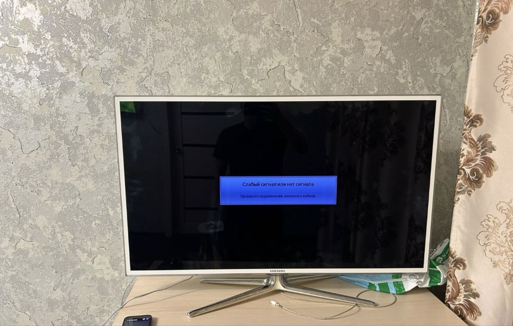 Самсунг телевизор 40 дюма или 102 диагональ