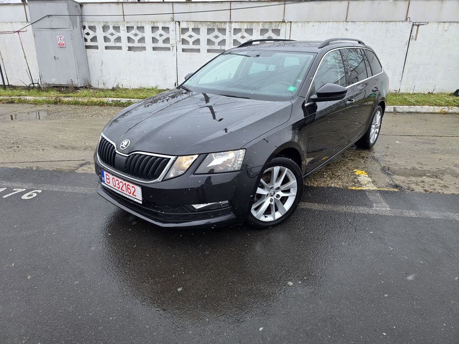 Skoda Octavia, 1.5 Benzina 150 cp, Cutie automata,  2020