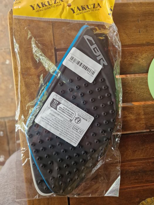 Protecții rezervor cbr genunchi