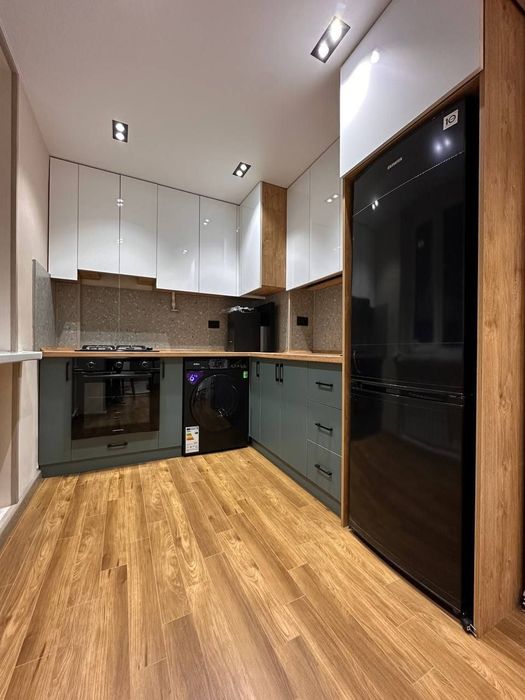 Новомосковская 2/1/5 стадион старт