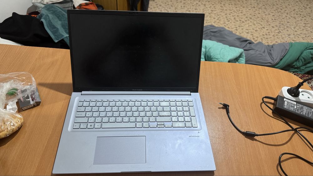 Ноутбук Asus vivobook