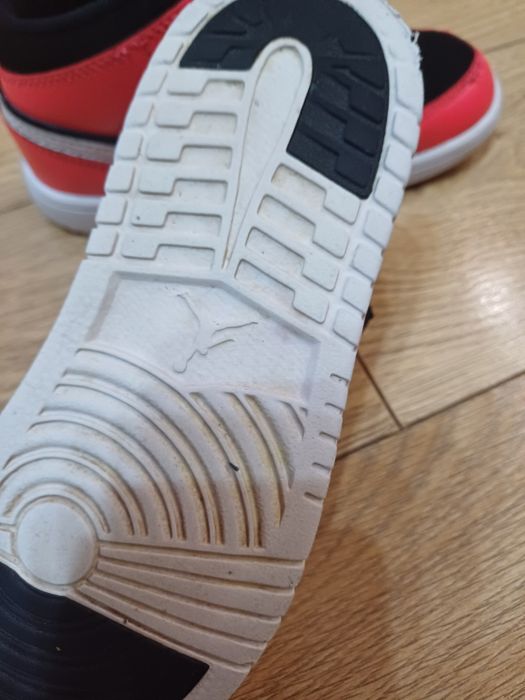 Маратонки Nike air Jordan