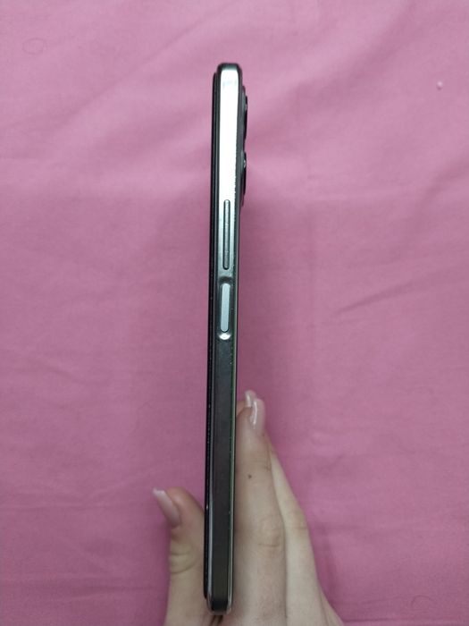 Продам Хонор x8 торг будет