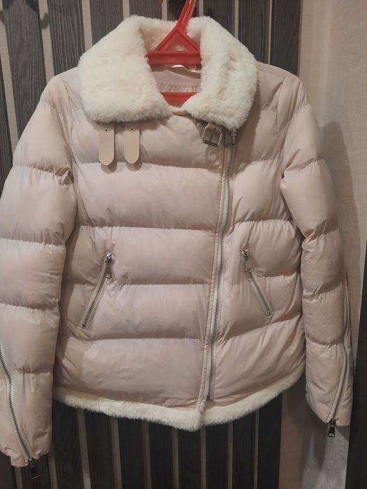 Продам куртку демисезонную