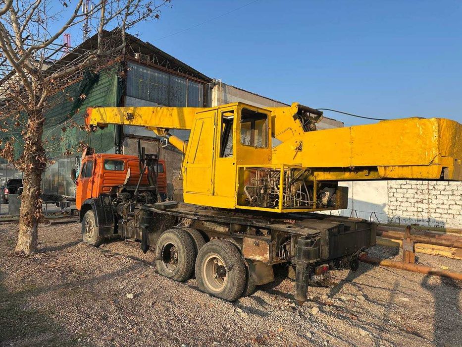 Автокран Камаз 53213