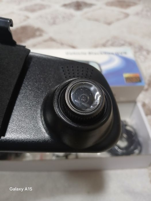 Срочно продаю видео регистор для авто.