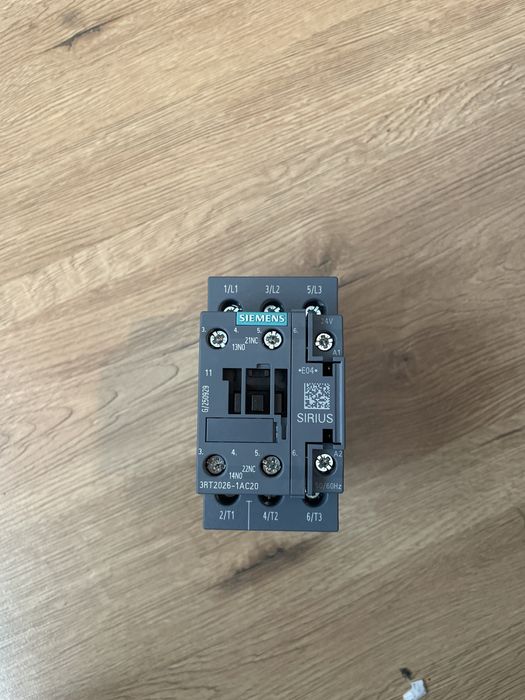 Vând Contractor de putere Siemens