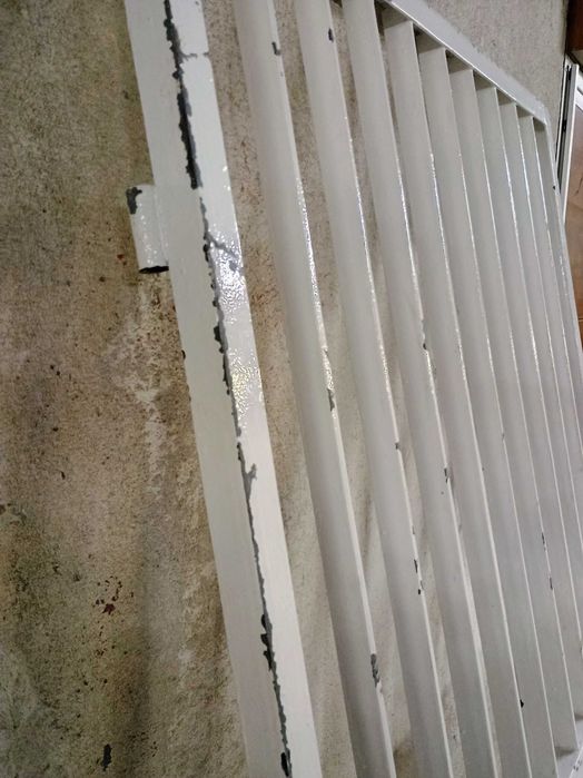 1. Метална Врата 2.Дървена Интериорна и 3. Решетка за Прозорец