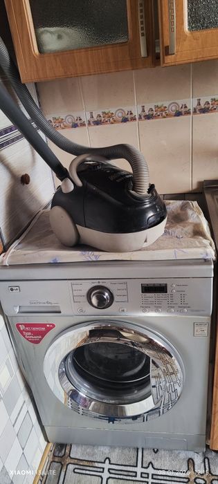 Стиральная машина Lg 6kg,  пылесос samsung 1300в