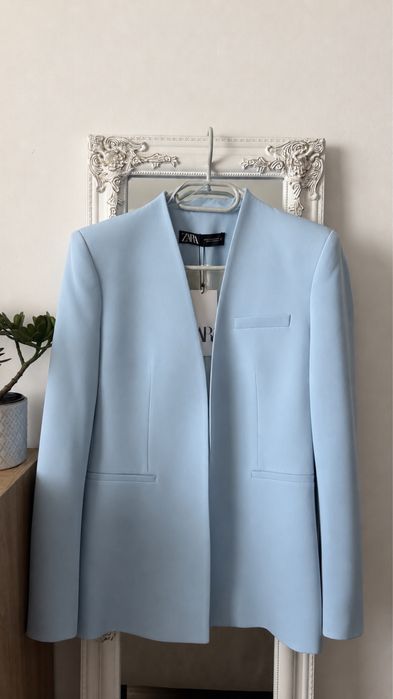 Дамски костюм ZARA