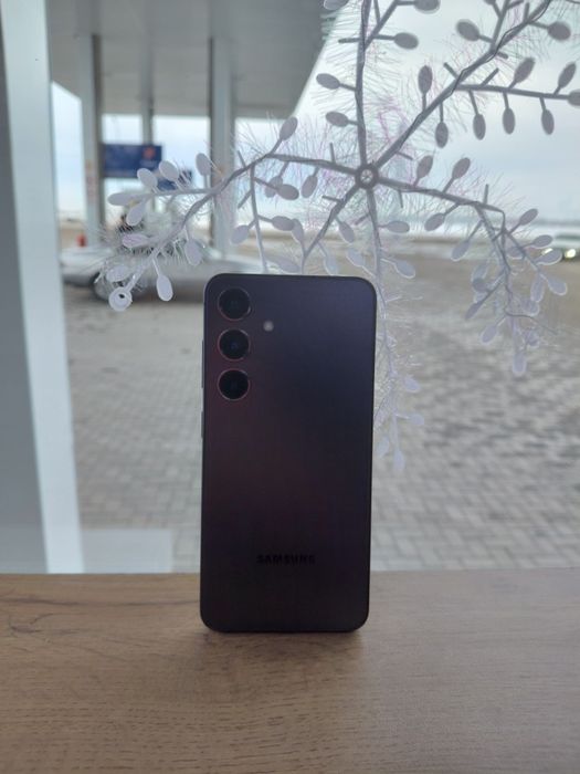 Samsung s 24 идеал 256