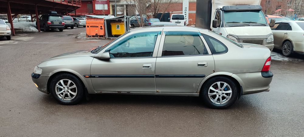 Продаю автомобиль