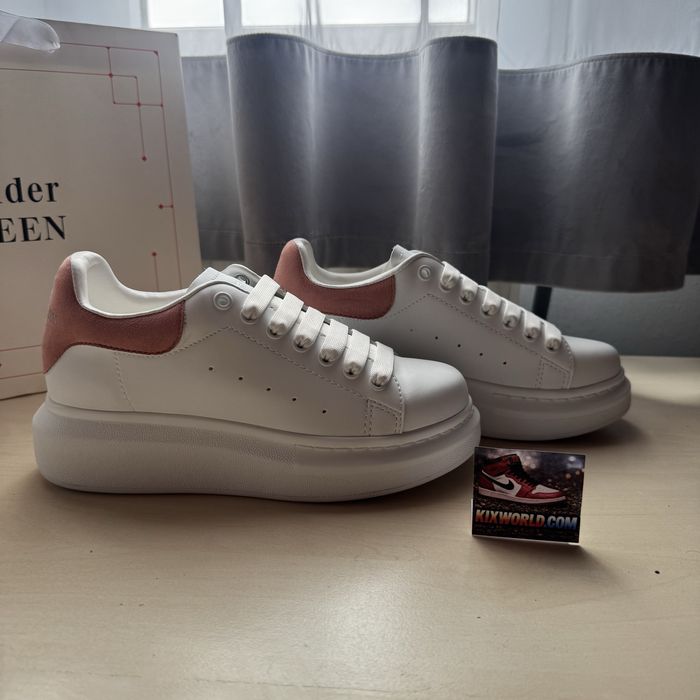 Alexander McQueen White / Pink suede Alb Roz