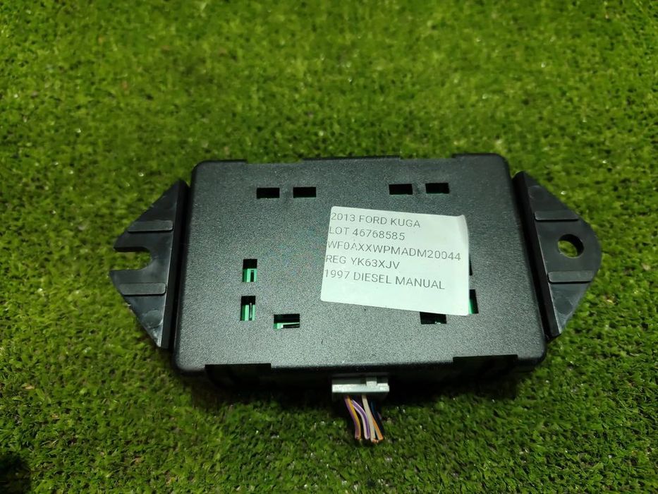 MODUL CONTROL CAMERA SPATE FORD KUGA 2.0 DIESEL 2013 COD OEM DV4T-19H423-AA / 58299098 / SUV / 2012-2019