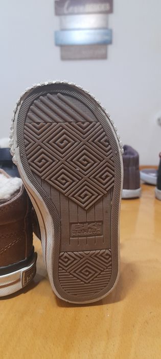 Детски обувки 25 номер употребява