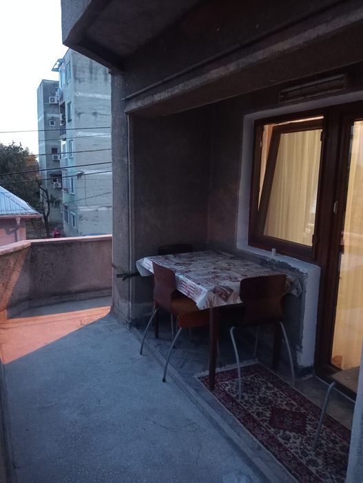 Apartament 2 camere de inchiriat