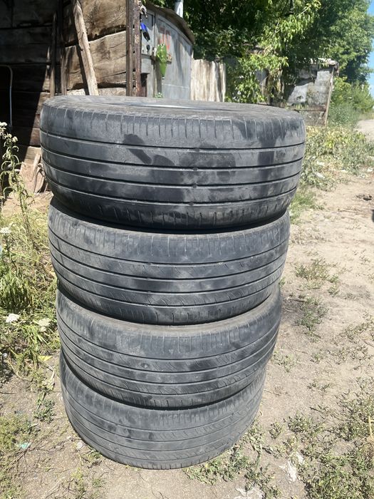 Летние шины 215/50/17