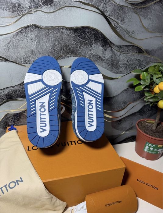 Louis Vuitton trainer monogram denim