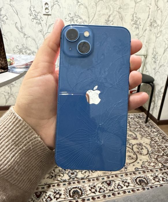 Iphone 13 б/у 128Гб