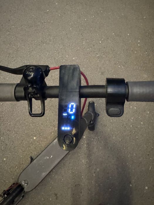 Электро самокат Xiaomi m365